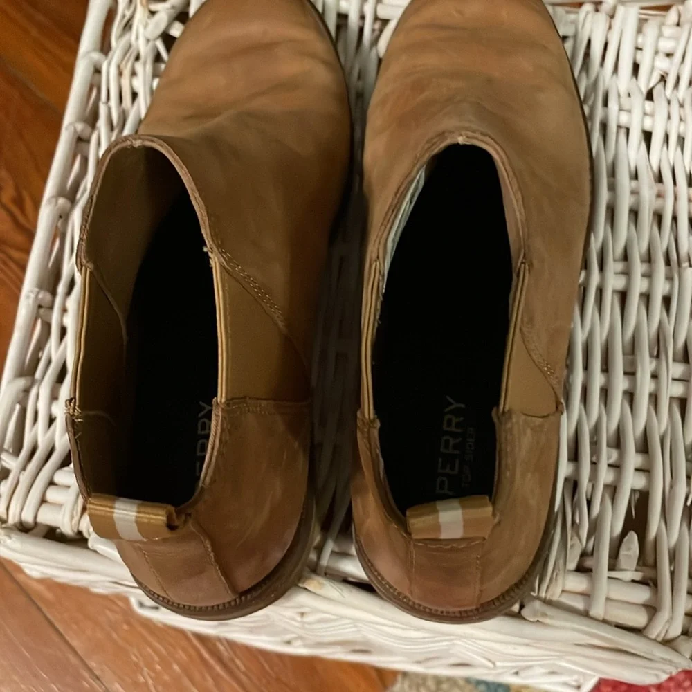 SPERRY WOMENS Topsider BOOTIE SUEDE /leather‎ TAN SIZE 7